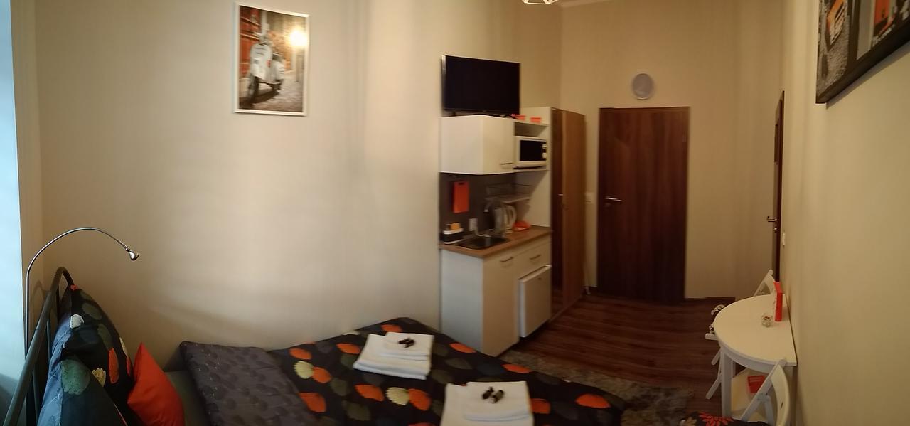 Noclegi Wieckowskiego Wrocław Buitenkant foto